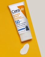 Hydrating Mineral Sunscreen SPF 50 Face Lotion - Image 8